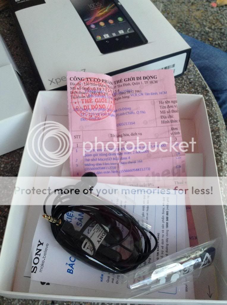 Thủ Đức - Quận 9. Cần bán Sony Xperia Z chính hãng TGĐ hoặc giao lưu iPhone 5 - 9