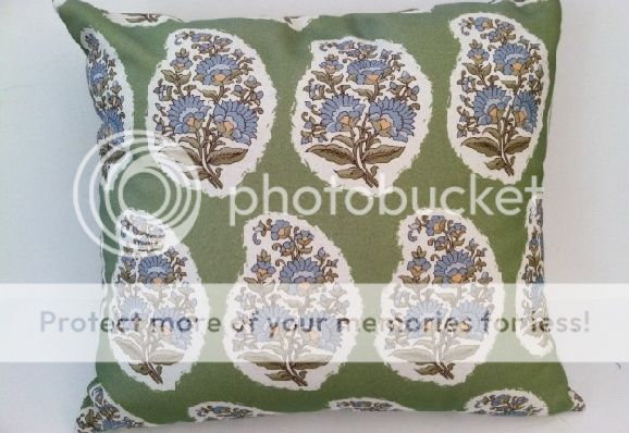 POTTERY BARN THROW PILLOW 18 x 18 GREEN BLUE FLORAL eBay
