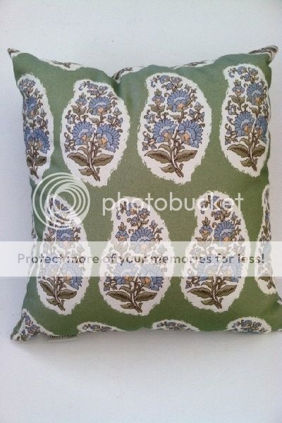 POTTERY BARN THROW PILLOW 18 x 18 GREEN BLUE FLORAL eBay